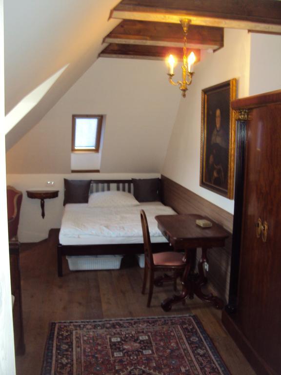 Castle Kastiel Kotesova Apartment Ruang foto