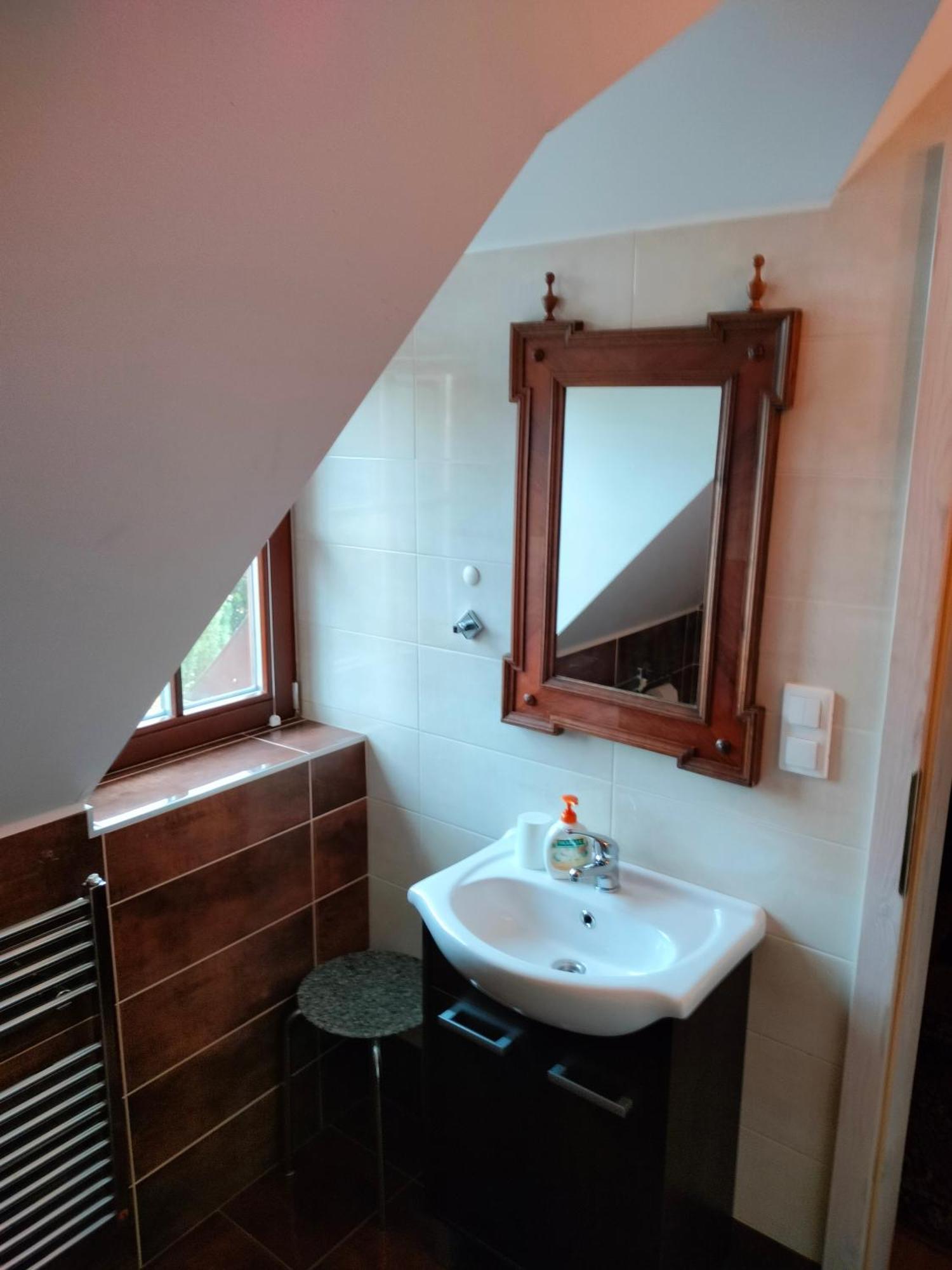 Castle Kastiel Kotesova Apartment Bagian luar foto