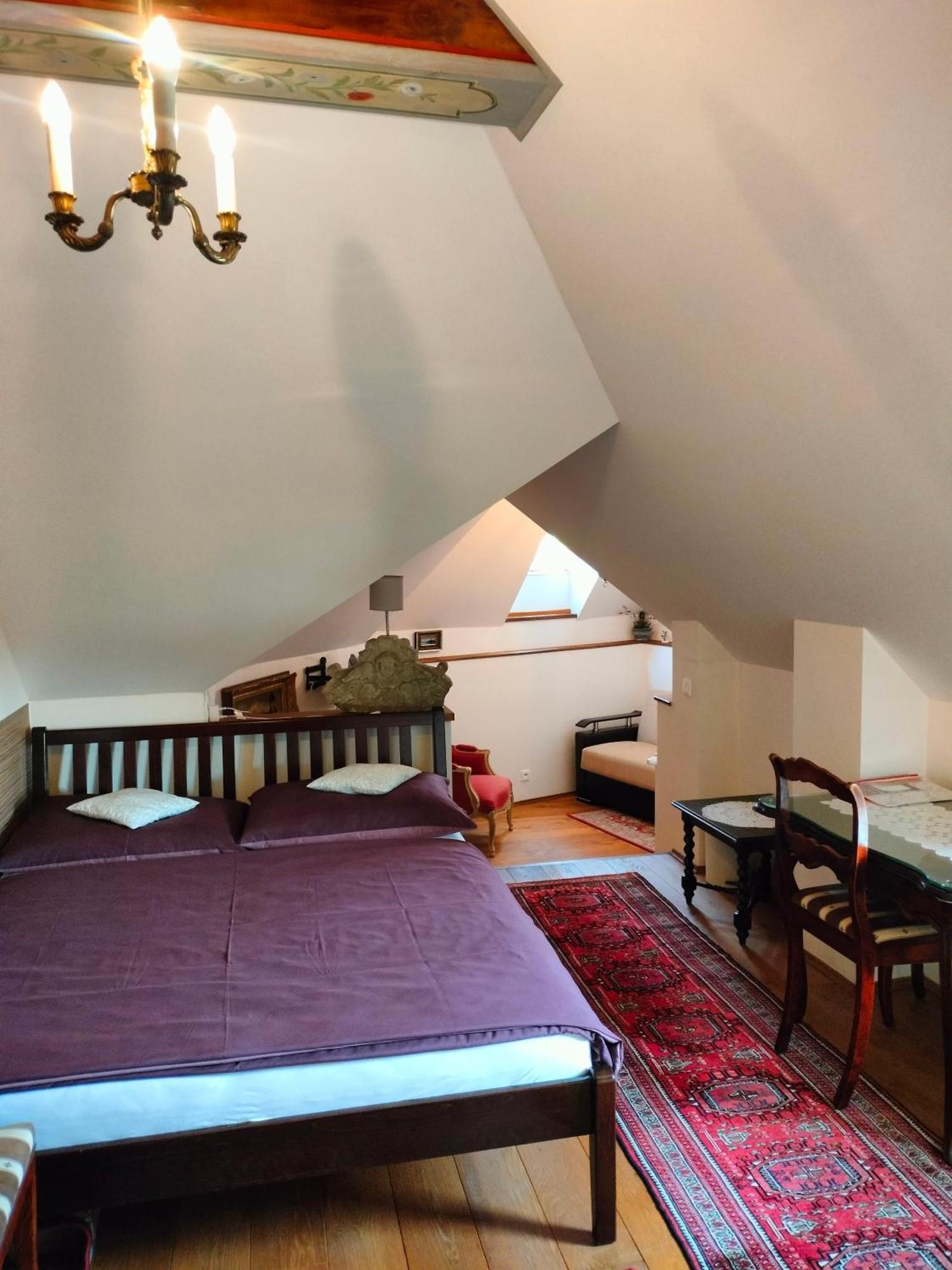 Castle Kastiel Kotesova Apartment Bagian luar foto