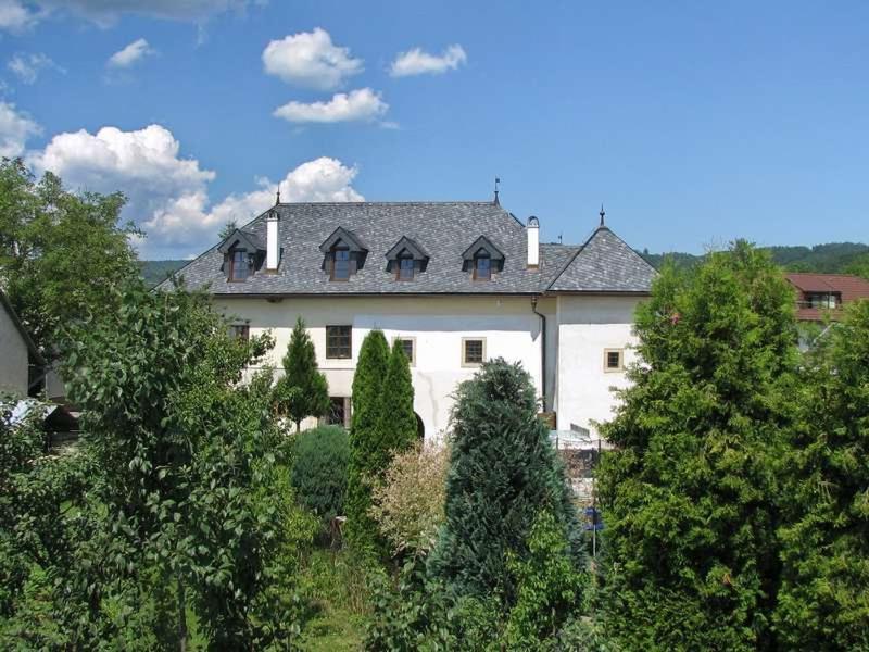 Castle Kastiel Kotesova Apartment Bagian luar foto